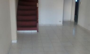 Chalet PH en venta en Moron Sur