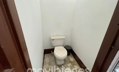 casa en arriendo en manrique central 1. Cod A65633