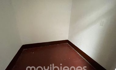 casa en arriendo en manrique central 1. Cod A65633