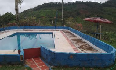 finca en venta en san roque. Cod V509434