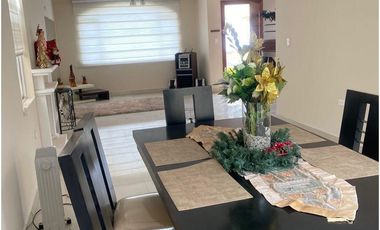 CASA EN VENTA SECTOR DE PLUSVALIA ALTA OTAVALO