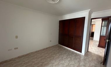 VENTA APARTAMENTO TRADICIONAL EXCELENTE OPORTUNIDAD. NUEVO SOTOMAYOR BUCARAMANGA. 105m2. Cod V9558