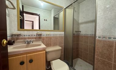 VENTA APARTAMENTO TRADICIONAL EXCELENTE OPORTUNIDAD. NUEVO SOTOMAYOR BUCARAMANGA. 105m2. Cod V9558