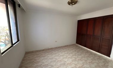 VENTA APARTAMENTO TRADICIONAL EXCELENTE OPORTUNIDAD. NUEVO SOTOMAYOR BUCARAMANGA. 105m2. Cod V9558