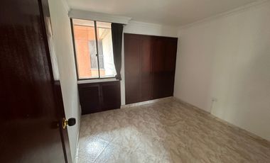 VENTA APARTAMENTO TRADICIONAL EXCELENTE OPORTUNIDAD. NUEVO SOTOMAYOR BUCARAMANGA. 105m2. Cod V9558