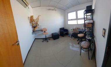 ALQUILER: USO PROFESIONAL/ OFICINA