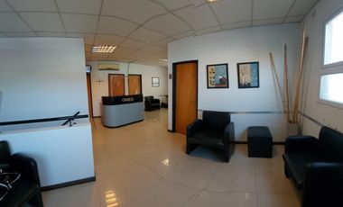 ALQUILER: USO PROFESIONAL/ OFICINA