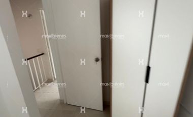 casa en arriendo en  prados de sabaneta. Cod A68373
