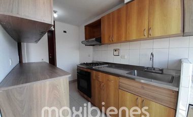 apartamento en arriendo en aguacatala. Cod A64931