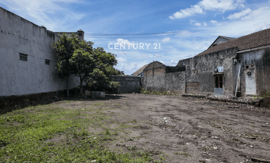 Dijual Tanah Pekarangan Luas Pinggir Jalan Plosokuning Dekat Jl Kaliurang