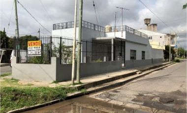 CASTAÑÓN 44, esquina Luján, Isidro Casanova