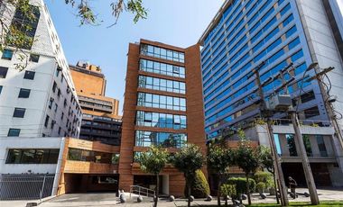 Oficina en Arriendo en Roger de Flor/ Metro Tobalaba