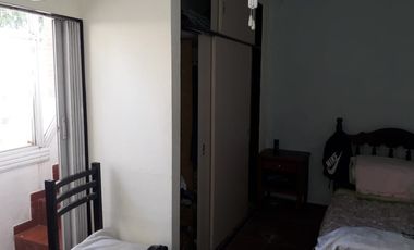 Casa. con Patio y Terraza