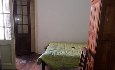 Casa. con Patio y Terraza