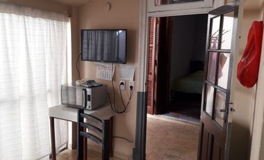 Casa. con Patio y Terraza