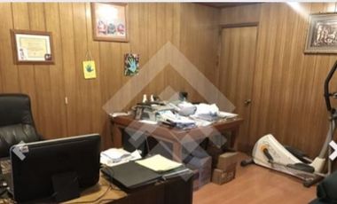 Local Comercial en Venta en Av.Quilin/Ramon Cruz