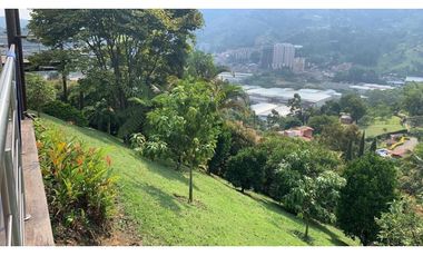 CASA CAMPESTRE  AMPLIA EN LA ESTRELLA SECTOR VARIANTE DE CALDAS