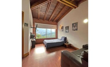 CASA CAMPESTRE  AMPLIA EN LA ESTRELLA SECTOR VARIANTE DE CALDAS