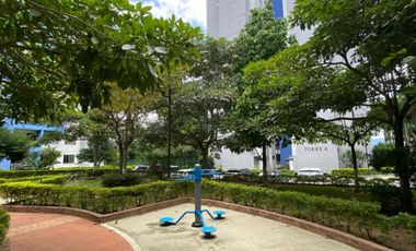 apartamento en arriendo en la 200. Cod A124401