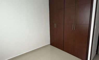 apartamento en arriendo en la 200. Cod A124401