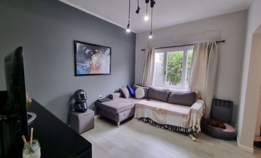 Casa PH en venta en Quilmes Oeste