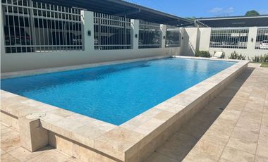 Se VENDE Apto en PH Rokas - Condado del Rey