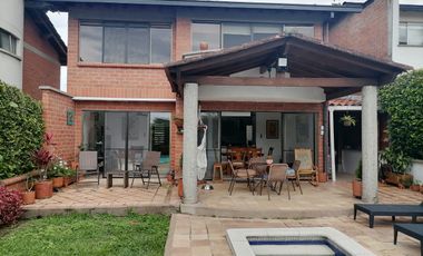 Casa campestre en Venta vía Pereira- Cerritos /COD: 5257547