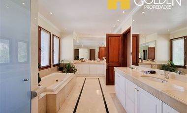 Casa en Arriendo en Quinchamali