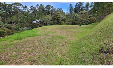 Venta de Lote En Unidad Cerrada Juanito Laguna El Retiro