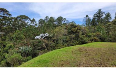 Venta de Lote En Unidad Cerrada Juanito Laguna El Retiro