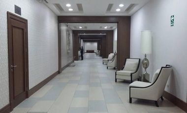 Suite de alquiler en Puerto Santa Ana, vista al río.