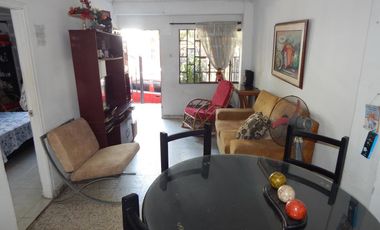 apartamento en venta en las moras. Cod V76786