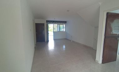 casa en venta en sector oronegro. Cod V408299