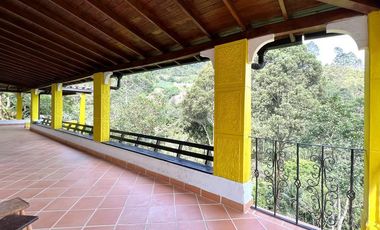 apartamento en venta en romeral. Cod V13614