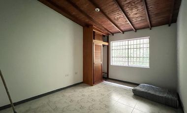 apartamento en venta en romeral. Cod V13614
