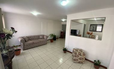 CASA EN ALAMEDA CON JUAN GODOY