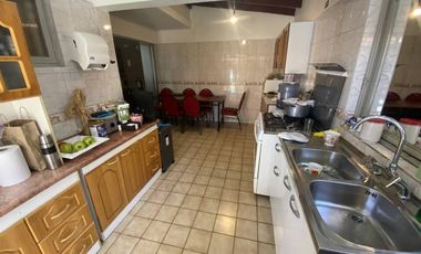 CASA EN ALAMEDA CON JUAN GODOY