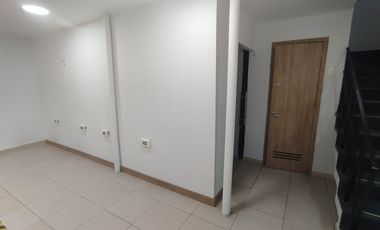 apartamento en arriendo en laureles. Cod A216067