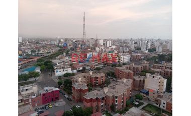 # ¡OPORTUNIDAD ÚNICA! DEPARTAMENTO EN CONDOMINIO ALBRECHT II

## UBICACIÓN PRIVILEGIADA EN PLENO CENTRO

*¡La vida urbana que siempre soñaste está