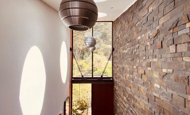 casa en arriendo en la calera. Cod A121133028