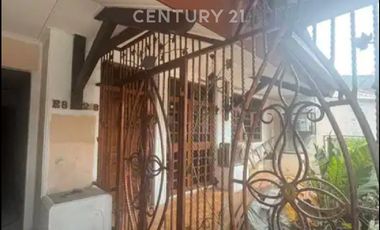 RUMAH DI JOHAR BARU COCOK UTK USAHA,  KANTOR ATAU TEMPAT TINGGAL