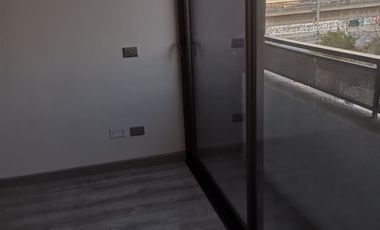 Departamento en Venta en VICUÑA MAKENNA CON CARLOS VALDOVINOS