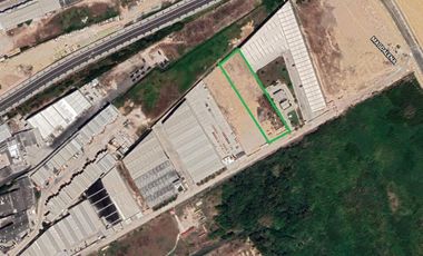 lote en arriendo/venta en via 40. Cod A83572