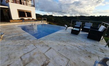 FINCA CON GLAMPING Y PISCINA CLIMATIZADA SAN VICENTE