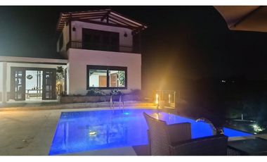 FINCA CON GLAMPING Y PISCINA CLIMATIZADA SAN VICENTE