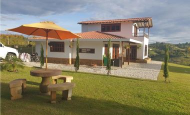 FINCA CON GLAMPING Y PISCINA CLIMATIZADA SAN VICENTE
