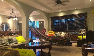 ALQUILO CASA CON PISCINA GORGONA