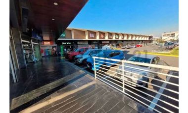 LOCAL COMERCIAL STRIP CENTER LA FLORIDA