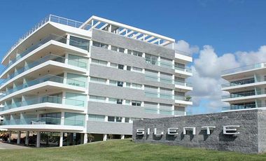 Venta  departamento 3 ambientes - Silente  - Punta del Este - Parada 32 La Brava