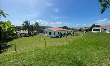 Venta de casa en San Carlos (Hacienda Pacífica) GTA